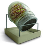 GEO , Βάζο για φύτρα με βάση από ανοξείδωτο χάλυβα και κεραμικό πιάτο